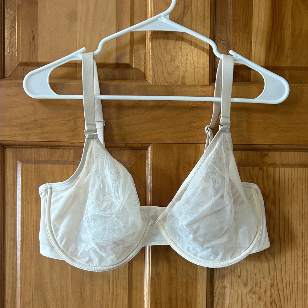 HSIA Cream Underwire Bra 38DD